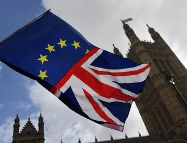 Brexit: Το 56% των Βρετανών θα ψήφιζε υπέρ της παραμονής στην ΕΕ- Δημοσκόπηση